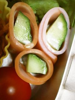 お弁当に☆ハム巻ききゅうり☆-レシピのメイン写真