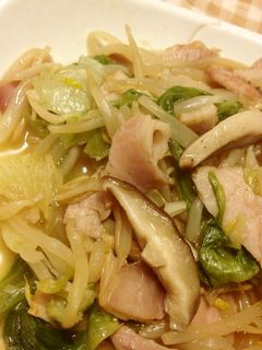 簡単♪もやしとレタスのシャキシャキ炒め-レシピのメイン写真