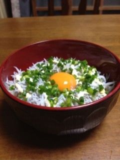 簡単おいしい☆しらすマヨ丼-レシピのメイン写真