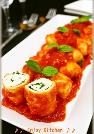 ささみのバジル＆クリチーロール♪トマト煮-レシピのメイン写真