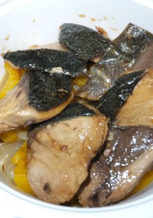 ブリの照り焼き&パプリカ玉ねぎの炒め物-レシピのメイン写真