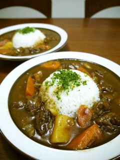 【コク旨】トロットロの牛すじカレー♪-レシピのメイン写真