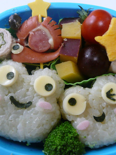 雨でも楽しく♪ケロちゃん弁当-レシピのメイン写真