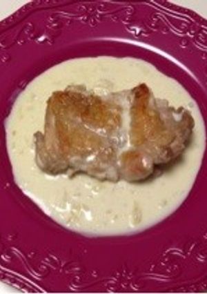 鶏もも肉のにんにくクリームソース-レシピのメイン写真