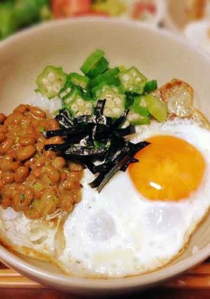 ☆すぐ楽！ランチにも☆ネバとろ目玉焼き丼-レシピのメイン写真