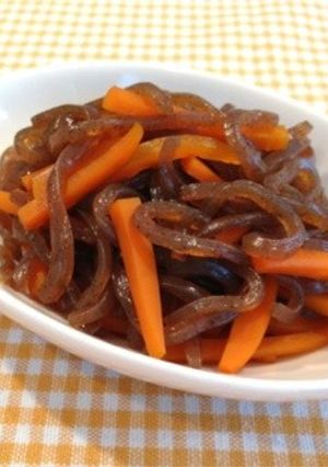 人参とつきこんにゃくの甘辛煮-レシピのメイン写真