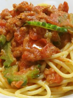ゴーヤとツナのトマトパスタ-レシピのメイン写真