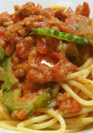 ゴーヤとツナのトマトパスタ-レシピのメイン写真