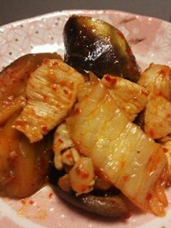 茄子とキムチと鶏のむね肉の炒め物-レシピのメイン写真
