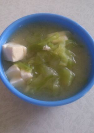 キャベツと豆腐の味噌汁-レシピのメイン写真