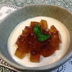 รูปของ 豆乳のパンナコッタ☆黒糖ゼリーのっけ☆