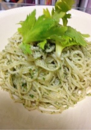 簡単！セロリの葉のジュノベーゼ-レシピのメイン写真
