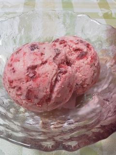 アイスクリーム ストロベリーチーズケーキ-レシピのメイン写真