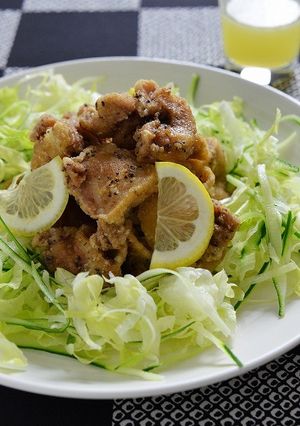 黒胡椒香る鶏の唐揚げ生搾りレモンソース-レシピのメイン写真