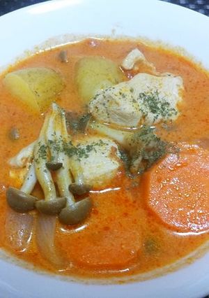 ざく切りトマト缶と豆乳のミネストローネ-レシピのメイン写真