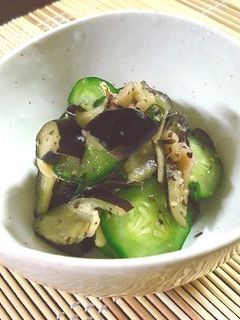 しば漬け風ゆかり浅漬け-レシピのメイン写真