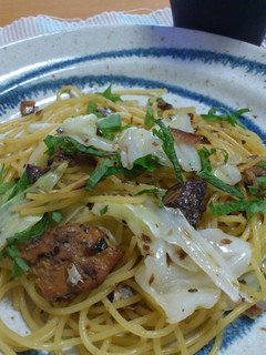 超簡単♪ さんまの蒲焼とキャベツのパスタ-レシピのメイン写真