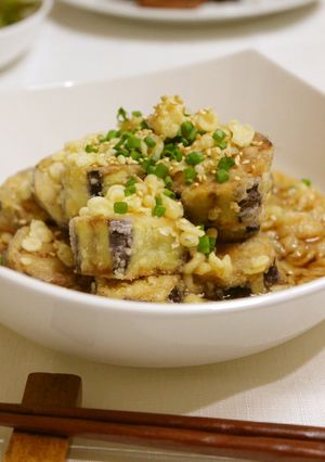 簡単一品*揚げ出し茄子の揚げ玉乗せ-レシピのメイン写真