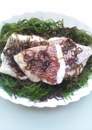 鯛の海藻酒蒸し-レシピのメイン写真