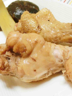 【圧力鍋】鶏手羽とどんこの赤ワイン煮-レシピのメイン写真