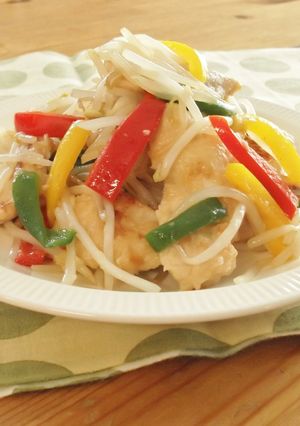 醤油麹鶏とモヤシのカラフルオイスター炒め-レシピのメイン写真
