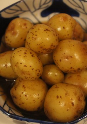 新じゃがを使って☆小じゃがいもの甘辛煮-レシピのメイン写真
