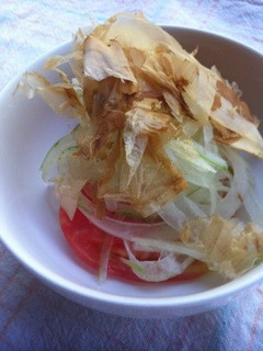 簡単⭐トマトと玉ねぎのサラダ-レシピのメイン写真