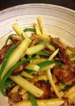 じゃがいもとピーマンの豚肉ピリ辛炒め-レシピのメイン写真