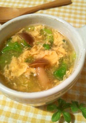 シャキシャキレタスとふんわり卵のスープ-レシピのメイン写真