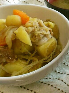 春野菜で簡単♪めんつゆでお手軽肉じゃが-レシピのメイン写真