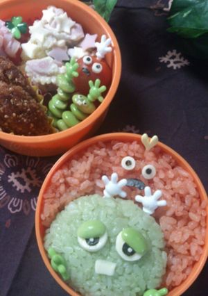丸いお弁当箱でガチャピンとムック-レシピのメイン写真