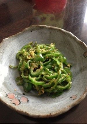 お弁当にオススメ！ピーマン胡麻炒め-レシピのメイン写真