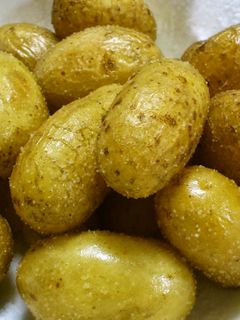 すぐできる小さいじゃがいもの素揚げ煮♪-レシピのメイン写真