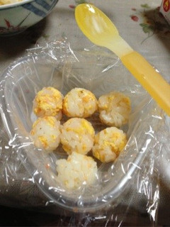 離乳食完了期 栄養ばっちりおにぎり-レシピのメイン写真