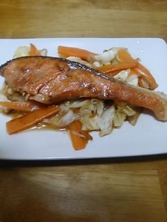 鮭のワイン蒸し-レシピのメイン写真