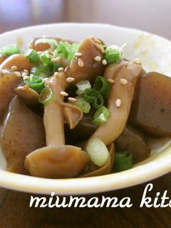 作り置き*こんにゃくとしめじの甘辛煮-レシピのメイン写真