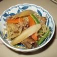 牛肉と根菜の炒め煮