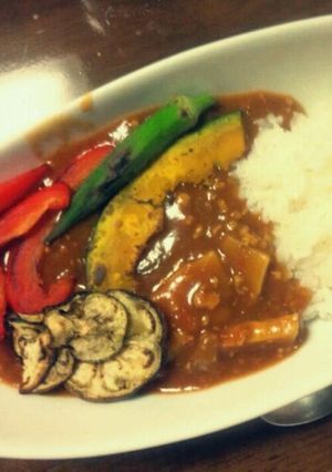 夏バテ知らずなトマトの夏野菜カレー-レシピのメイン写真