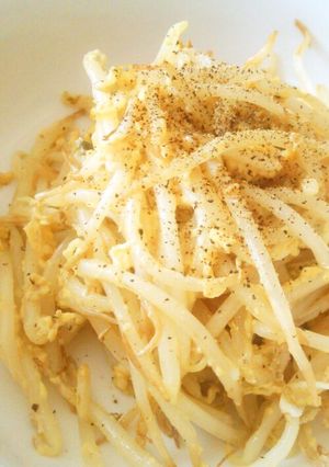 簡単！美味☆もやしと卵のバター炒め♪-レシピのメイン写真