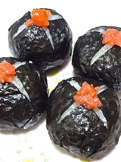 ざくろおにぎり☆お弁当-レシピのメイン写真