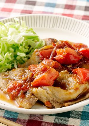 トマトの酸味が美味しい！豚肉の生姜焼き-レシピのメイン写真