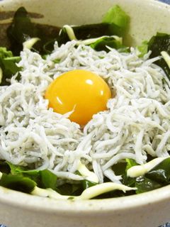 湘南江ノ島風♡釜揚げしらす丼-レシピのメイン写真