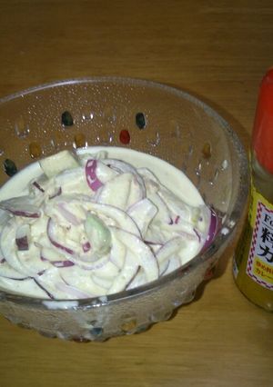 カレー風味のアボカドオニオンサラダ-レシピのメイン写真