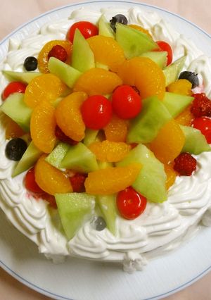 メロンたっぷり6月のバースデーケーキ-レシピのメイン写真