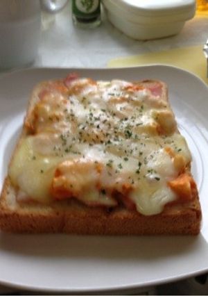 朝食にぴったり♪ハムたまごトースト-レシピのメイン写真