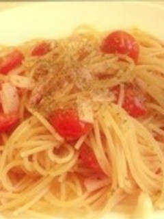 簡単‼ミニトマトとハムのペペロンチーノ-レシピのメイン写真