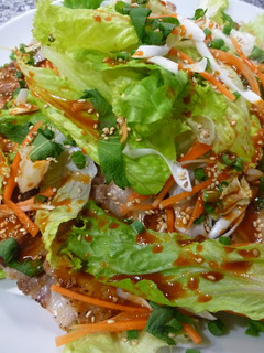 野菜もりもり!サムギョプサル風サラダ-レシピのメイン写真