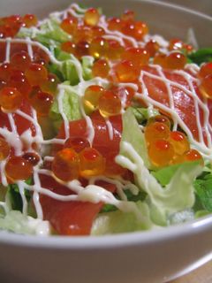 鮭とイクラの親子丼(カフェ風)-レシピのメイン写真