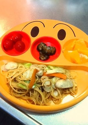 パンに挟めば〜・・焼きそば(パスタ)-レシピのメイン写真