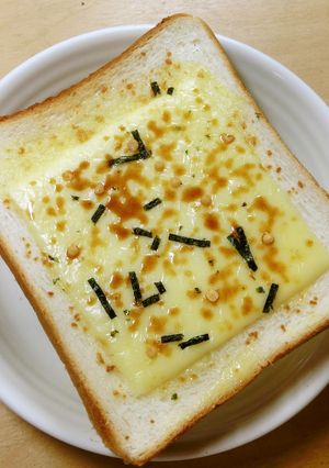 *お茶漬けの素で簡単!和風トースト*-レシピのメイン写真
